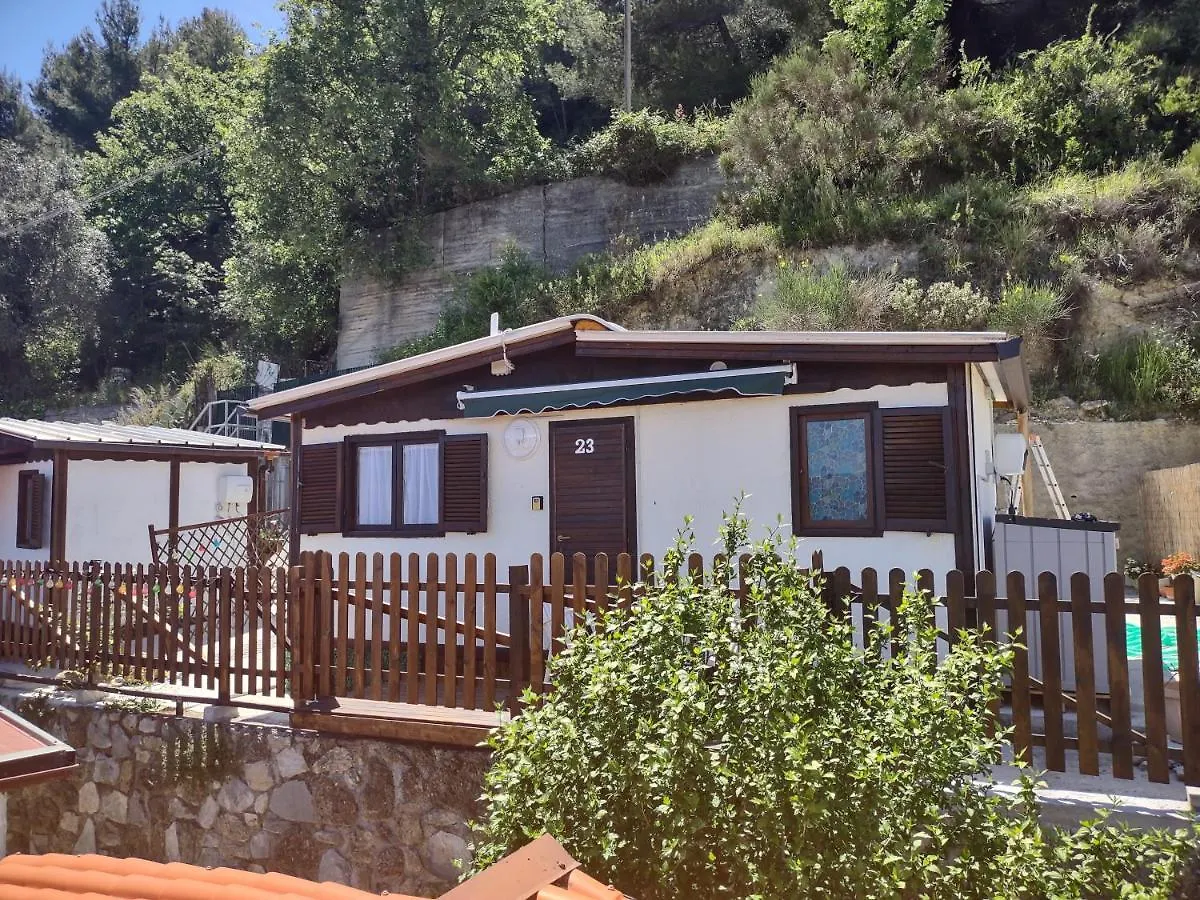 Chalet Bungalow Sixdays 3 Camporosso